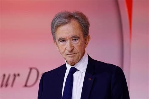 bernard arnault vole louis vuitton|how did bernard arnault get rich.